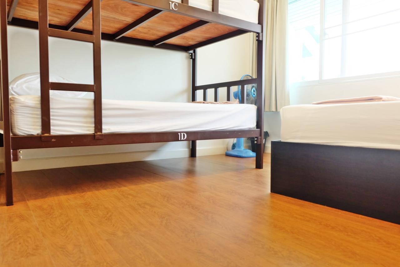 Hostel Baan Paan Sook Unitato Bangkok Zewnętrze zdjęcie