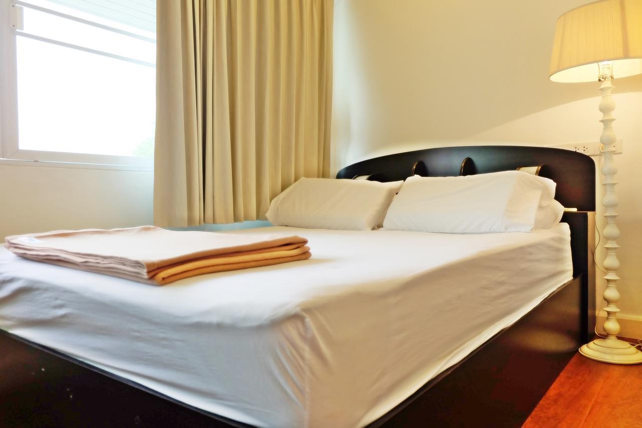 Hostel Baan Paan Sook Unitato Bangkok Zewnętrze zdjęcie